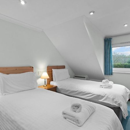 Crylla Valley Cottages - Access To Pool, Gym, Spa And More 索尔塔什 外观 照片