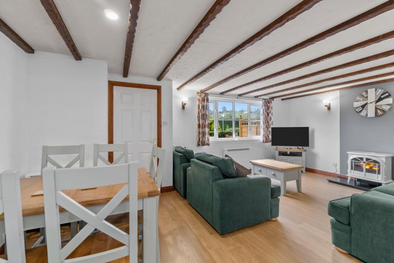 Crylla Valley Cottages - Access To Pool, Gym, Spa And More 索尔塔什 外观 照片