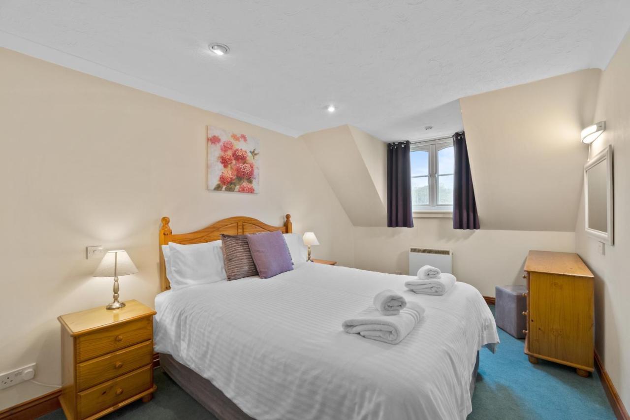 Crylla Valley Cottages - Access To Pool, Gym, Spa And More 索尔塔什 外观 照片