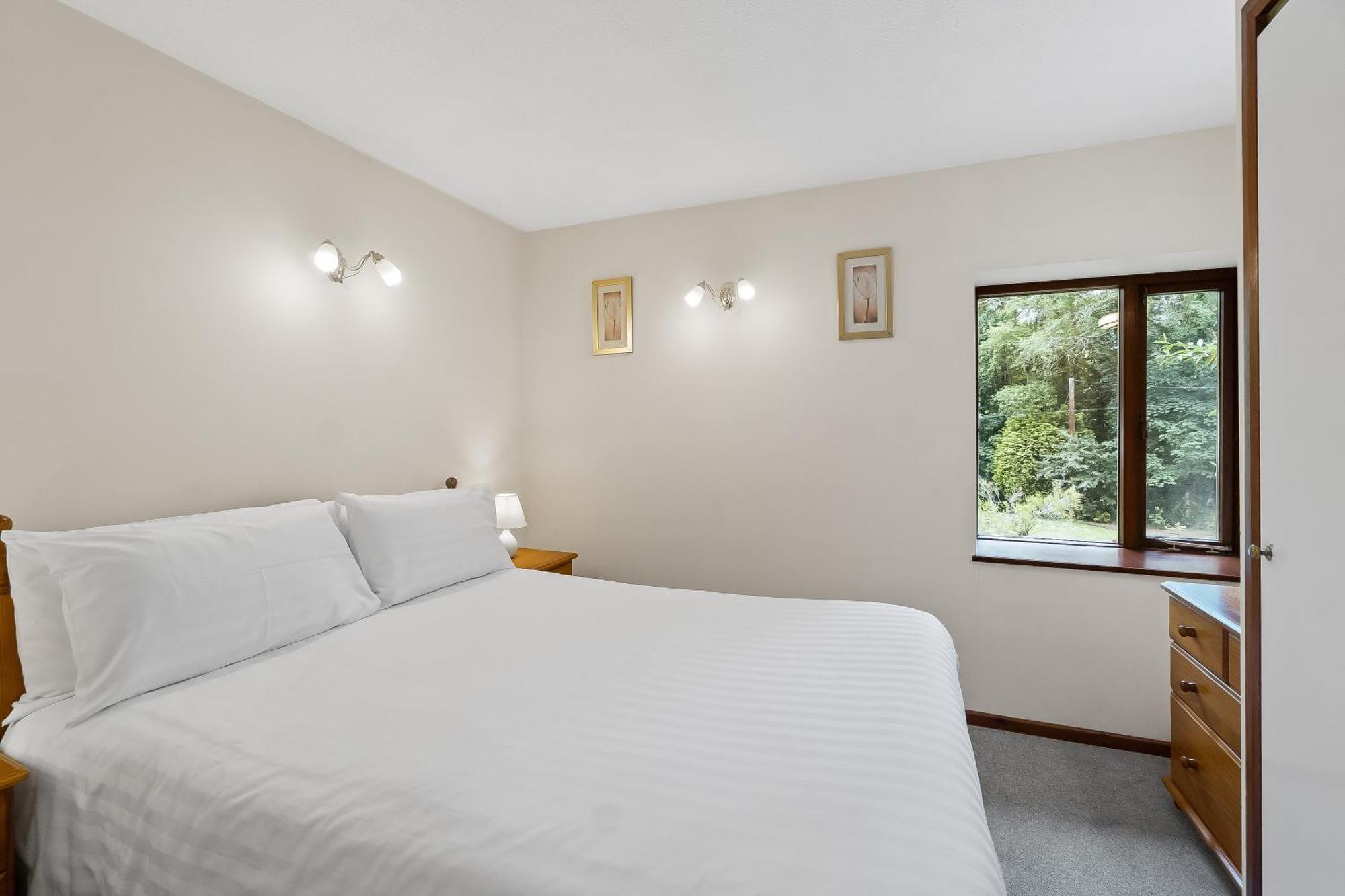 Crylla Valley Cottages - Access To Pool, Gym, Spa And More 索尔塔什 客房 照片